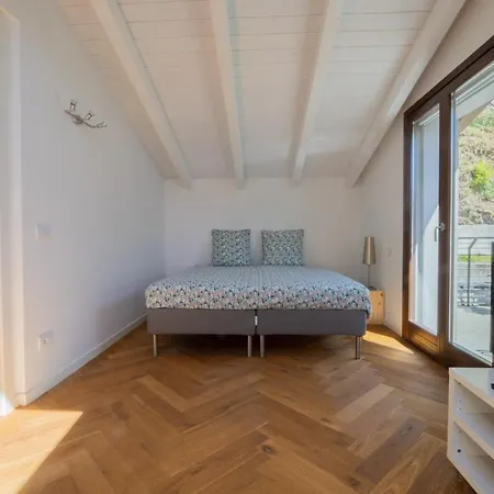 Casa Le Coccinelle * 아르제뇨